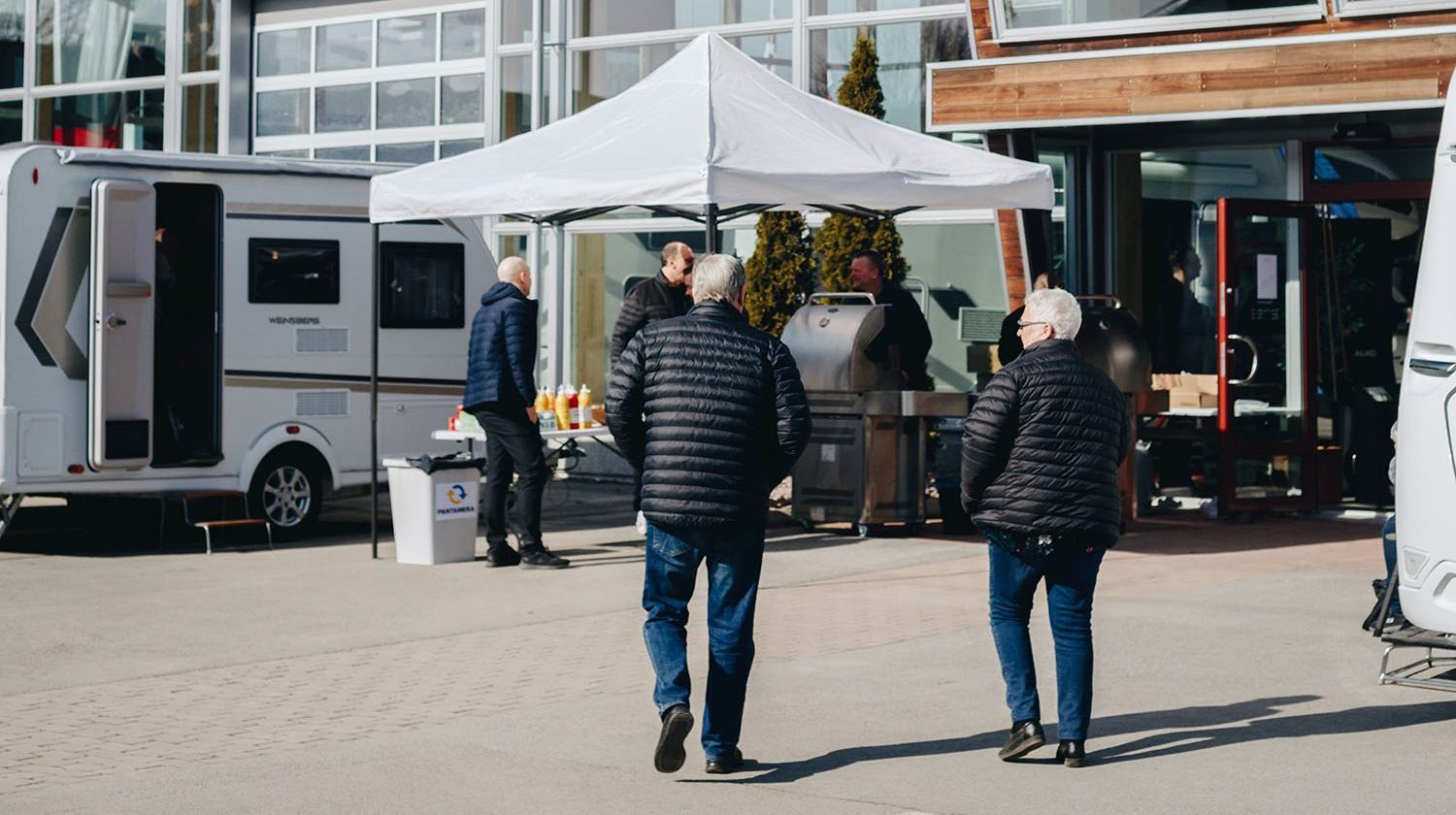 Utsidan av verkstaden hos EW Fritis